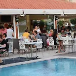 Aloria Garden