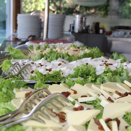 Отель Aloria Garden 4*