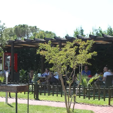 Aloria Garden Эрдек