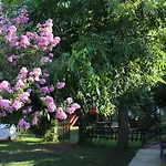 Hotel Aloria Garden