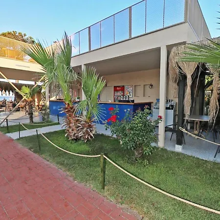 Отель Aloria Garden 4*