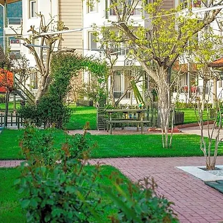 Отель Aloria Garden 4*