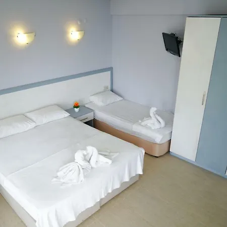 Aloria Garden 에르데크